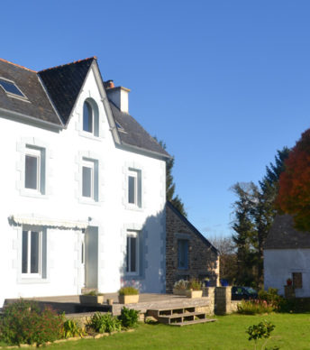 Maison des années 30 située entre terre et mer à la Forêt-Fouesnant
