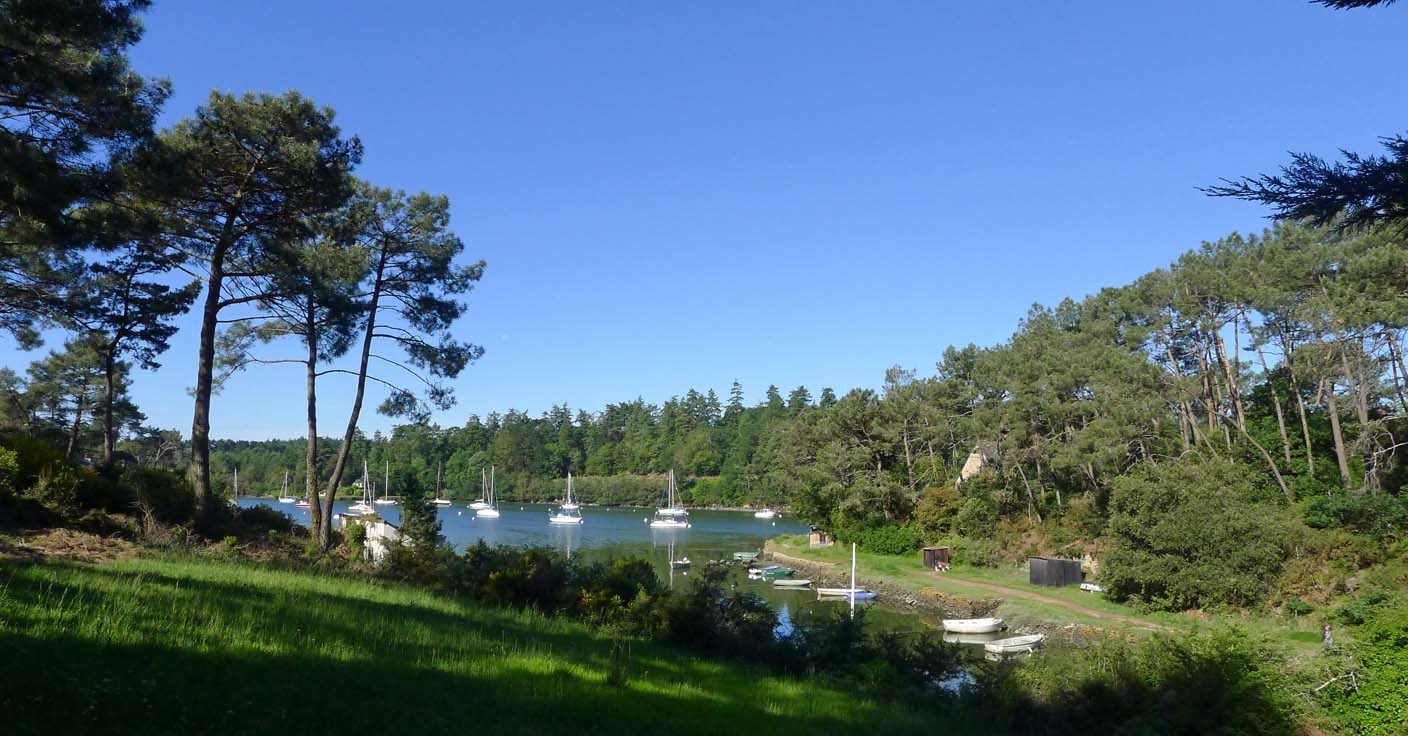 Maison les pieds dans l’eau Golfe du Morbihan Bretagne sud