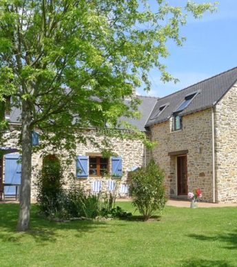 Demeure de charme en pierre à proximité immédiate de Vannes