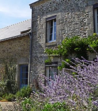 Propriété en pierre à proximité de Vannes