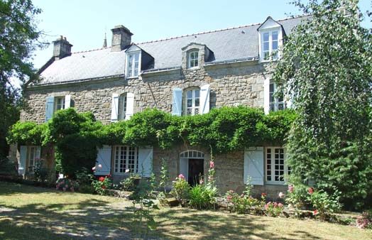 Demeure en pierre à Carnac vendue par Demeures Marines