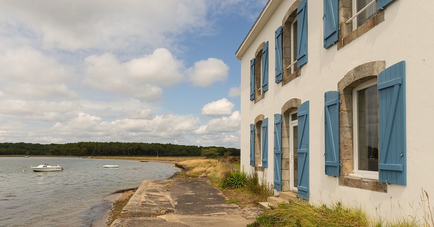 Maison atypique vue mer Ria d'Etel Demeures Marines