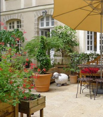 Appartement duplex avec cour intérieure au cœur d’un hôtel particulier à Vannes