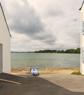 Propriété les pieds dans l’eau sur la Ria d’Etel