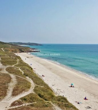 Maison familiale en bord de mer à Plouhinec dans le Finistère