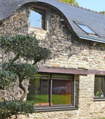 Ensemble en pierre dans un hameau de charme à Bannalec