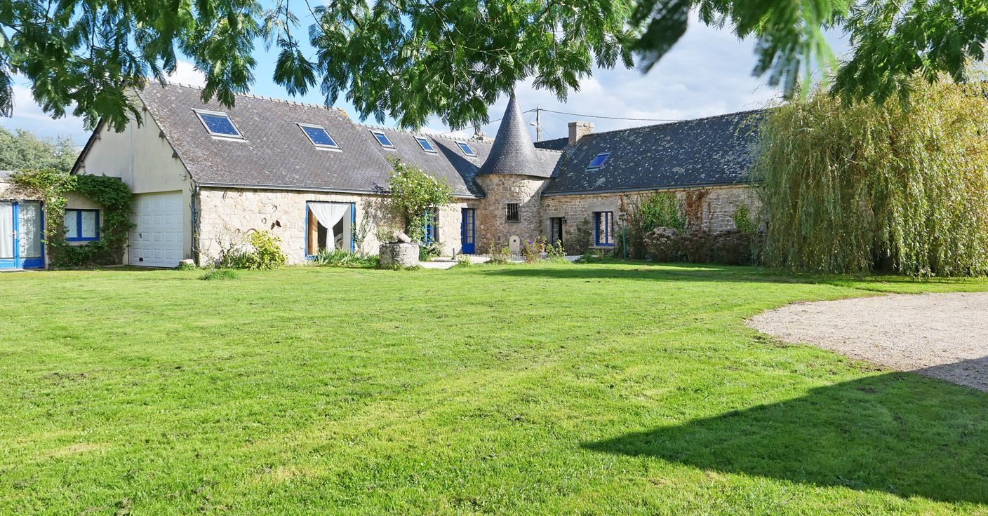 Maison en pierre Plouhinec