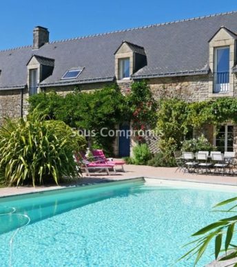 Propriété en pierre à proximité de Vannes
