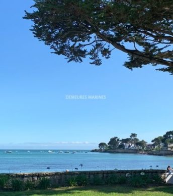 Propriété de prestige vue mer avec accès direct à la plage à Carnac
