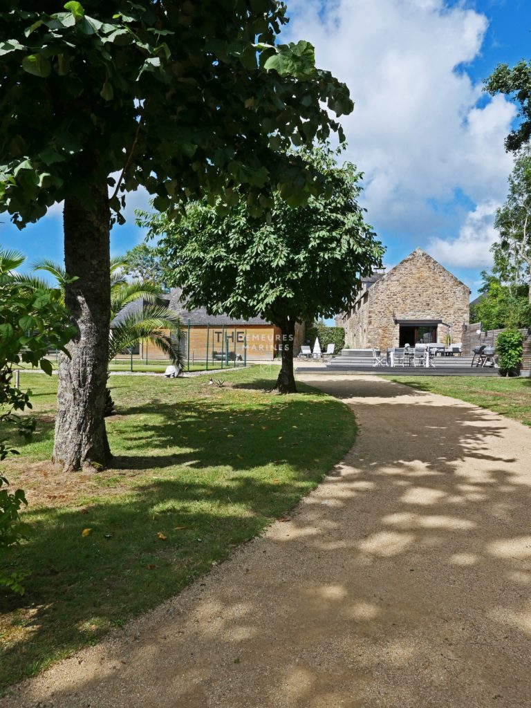 Maison en pierre avec dépendances Auray Morbihan