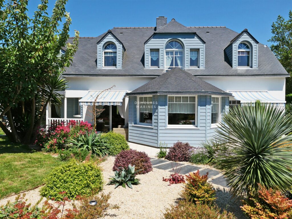 Maison Contemporaine Piscine Auray Vannes Bretagne