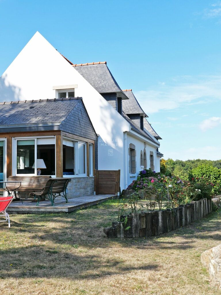 Demeure familiale Charme Golfe du Morbihan Locmariaquer Demeures Marines