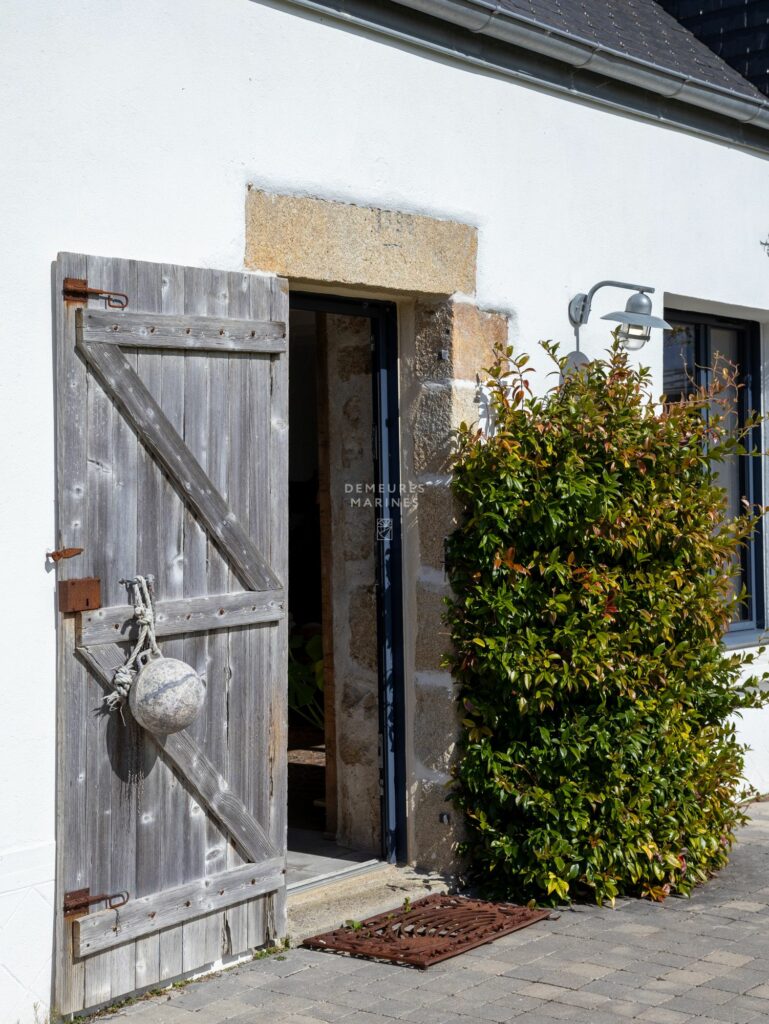 Longère Prestige Charme Pierre Rénovée Vue Mer Baie Audierne Finistère Demeures Marines