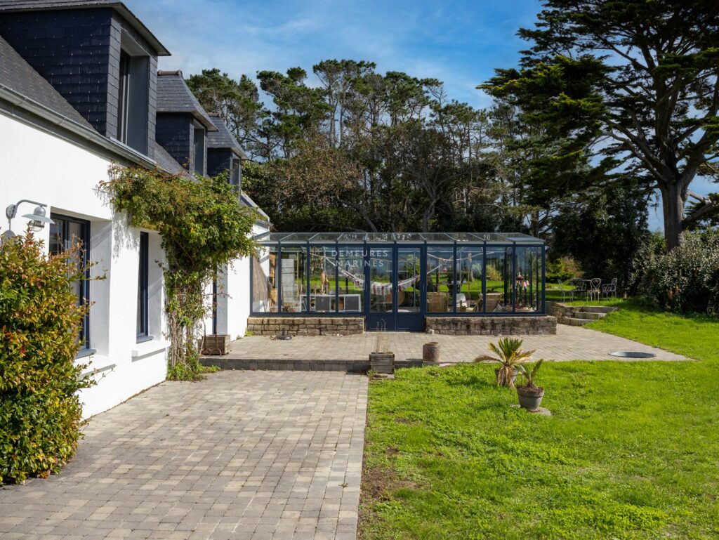 Longère Prestige Charme Pierre Rénovée Vue Mer Baie Audierne Finistère Demeures Marines