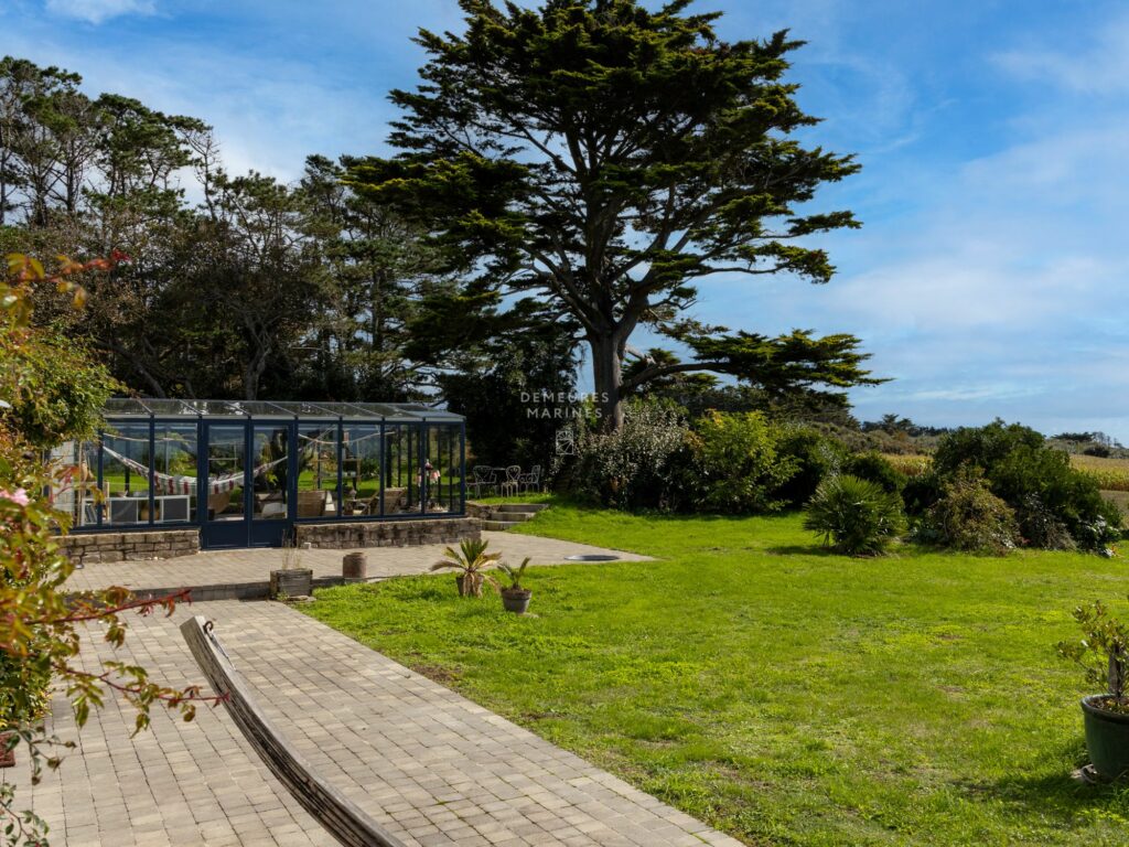 Longère Prestige Charme Pierre Rénovée Vue Mer Baie Audierne Finistère Demeures Marines
