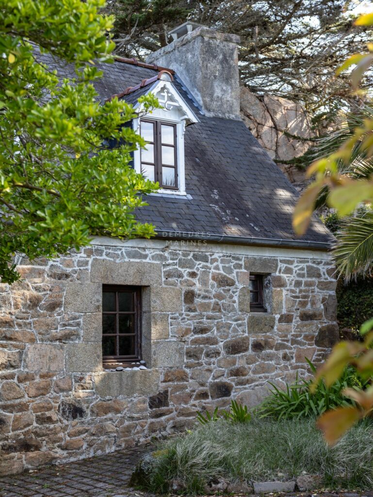 Demeures Marines Maison Architecte Pieds dans l'eau Penvénan Côtes d'Armor Pierre Mer