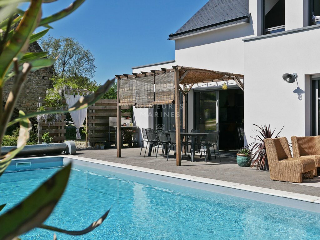 Maison Contemporaine Piscine Locoal Mendon Lumineuse Familiale Landaul