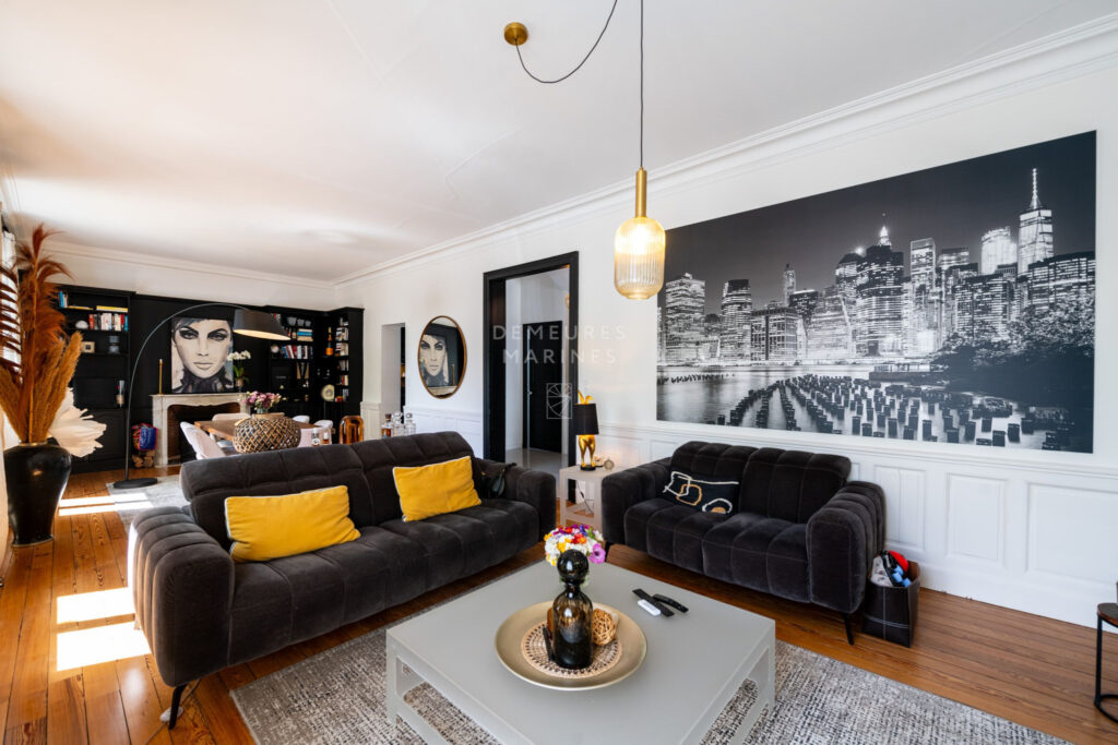 Maison Bourgeoise Piscine Dépendance Vannes Historique Maître Lumineuse Demeures Marines