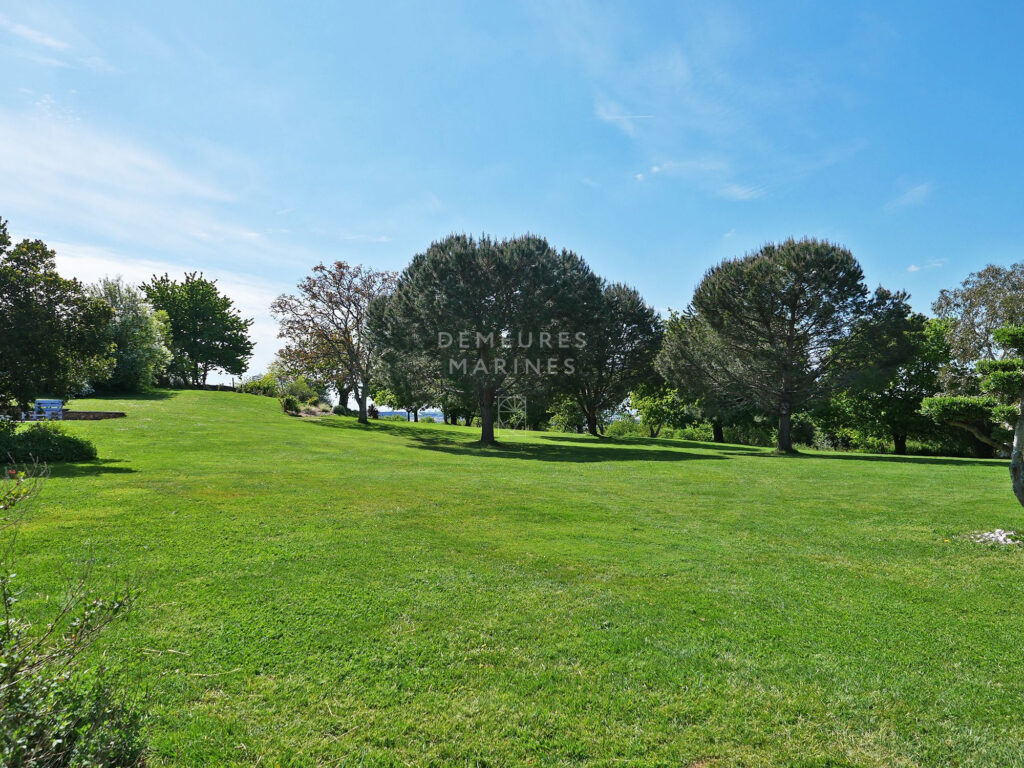 Propriété Charme Dépendances Piscine Kervignac Demeures Marines Pierre Prestige
