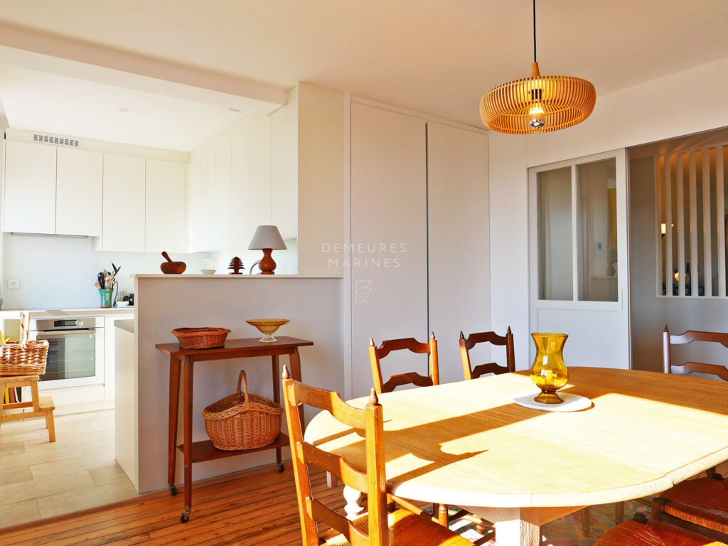 Appartement Demeures Marines Auray Morbihan Dernier étage Charme Ascenseur Élégant