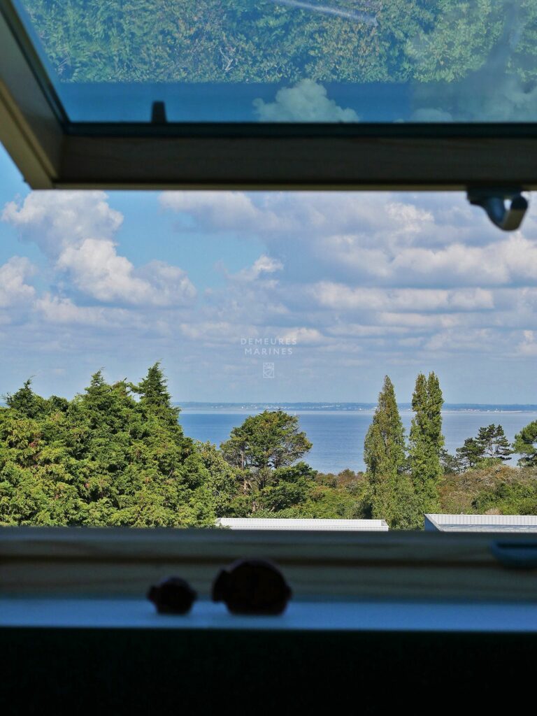 Ensemble Immobilier Propriété Charme Dépendance Île de Groix Demeures Marines Morbihan Bretagne