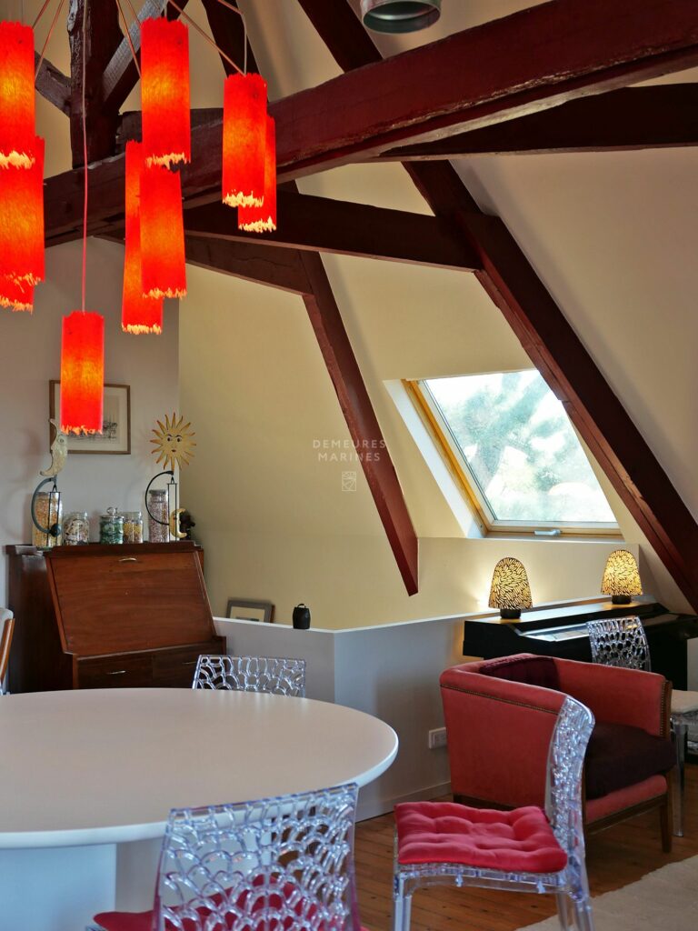 Ensemble Immobilier Propriété Charme Dépendance Île de Groix Demeures Marines Morbihan Bretagne