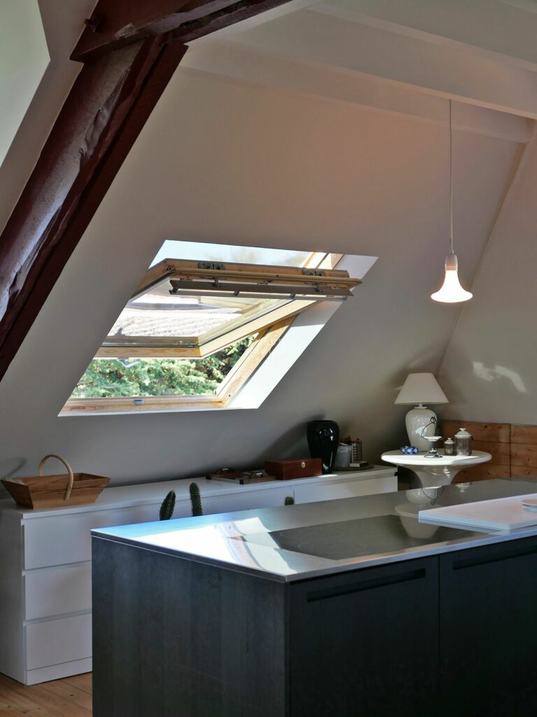 Ensemble Immobilier Propriété Charme Dépendance Île de Groix Demeures Marines Morbihan Bretagne