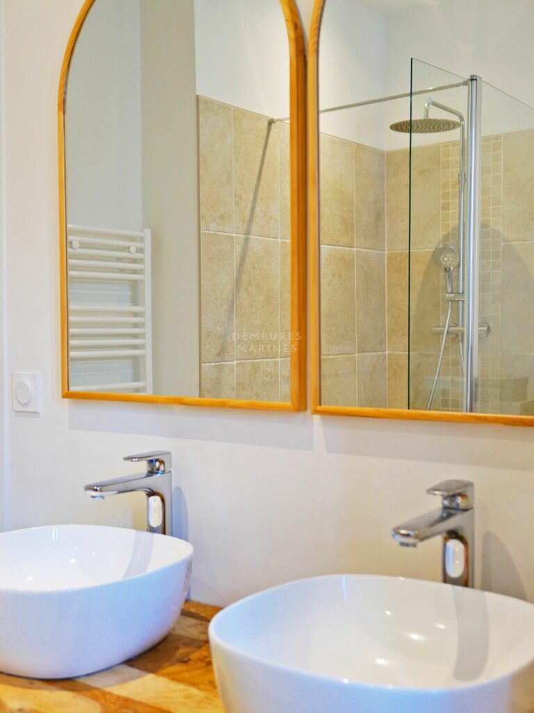 Appartement Vannes Intra-muros Demeures Marines Charme Rénové Bretagne Élégant Centre historique
