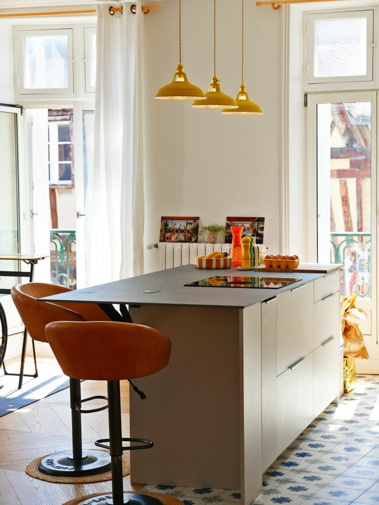 Appartement Vannes Intra-muros Demeures Marines Charme Rénové Bretagne Élégant Centre historique