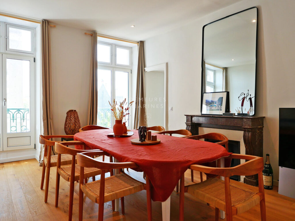 Appartement Vannes Intra-muros Demeures Marines Charme Rénové Bretagne Élégant Centre historique