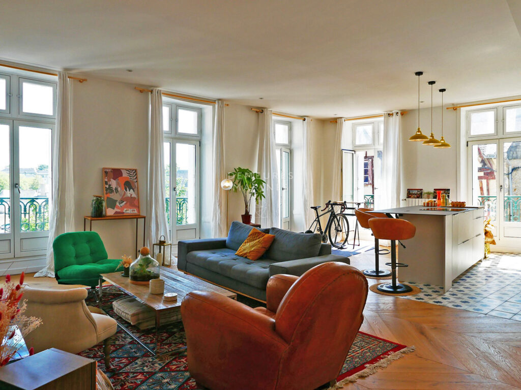 Appartement Vannes Intra-muros Demeures Marines Charme Rénové Bretagne Élégant Centre historique