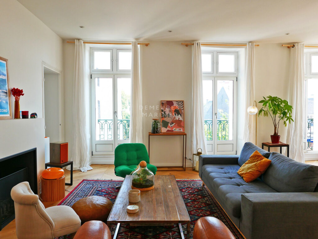 Appartement Vannes Intra-muros Demeures Marines Charme Rénové Bretagne Élégant Centre historique