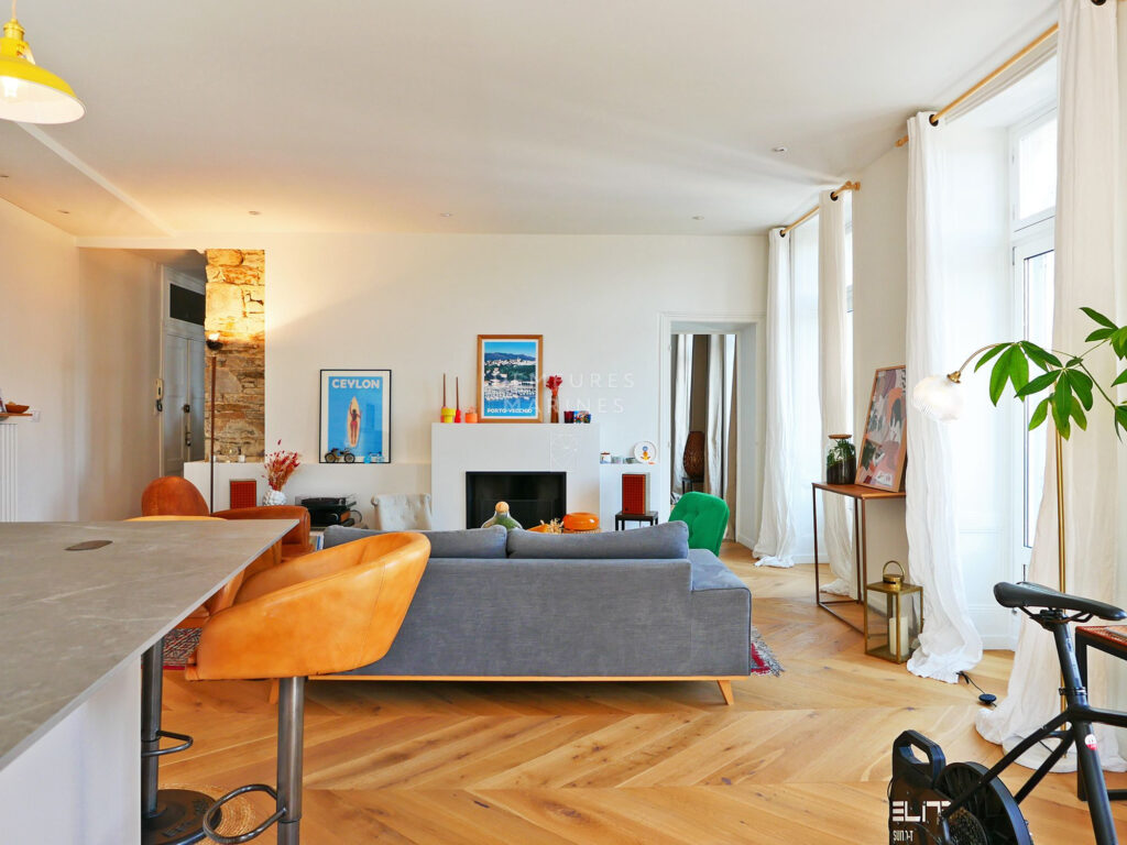 Appartement Vannes Intra-muros Demeures Marines Charme Rénové Bretagne Élégant Centre historique