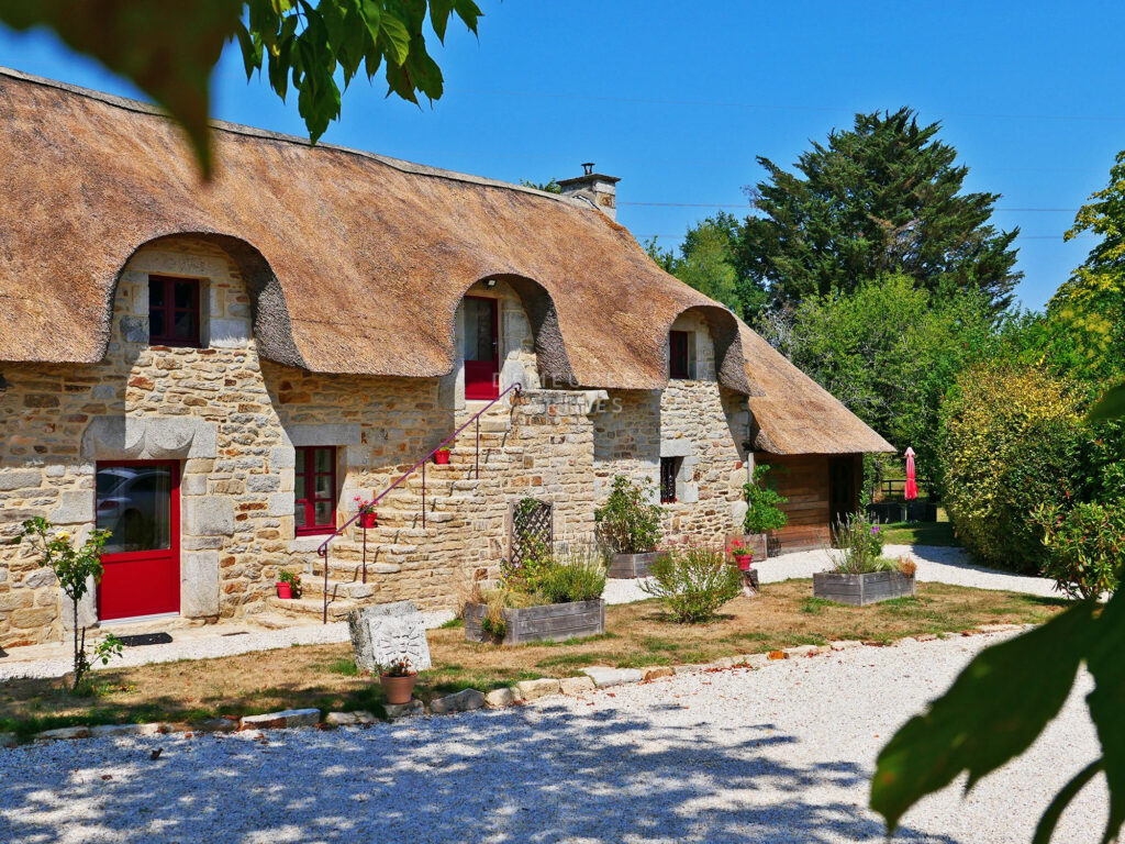 Propriété Charme Gîtes Piscine Portes de Vannes Locqueltas Morbihan Demeures Marines Bretagne Pierre