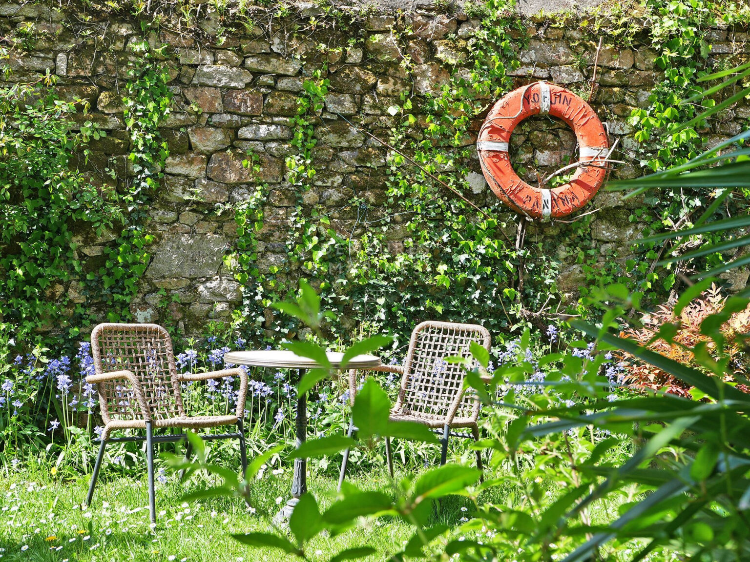 Demeures Marines Familiale Charme Exception Vannes Centre-ville Pierre Jardin Morbihan Bretagne