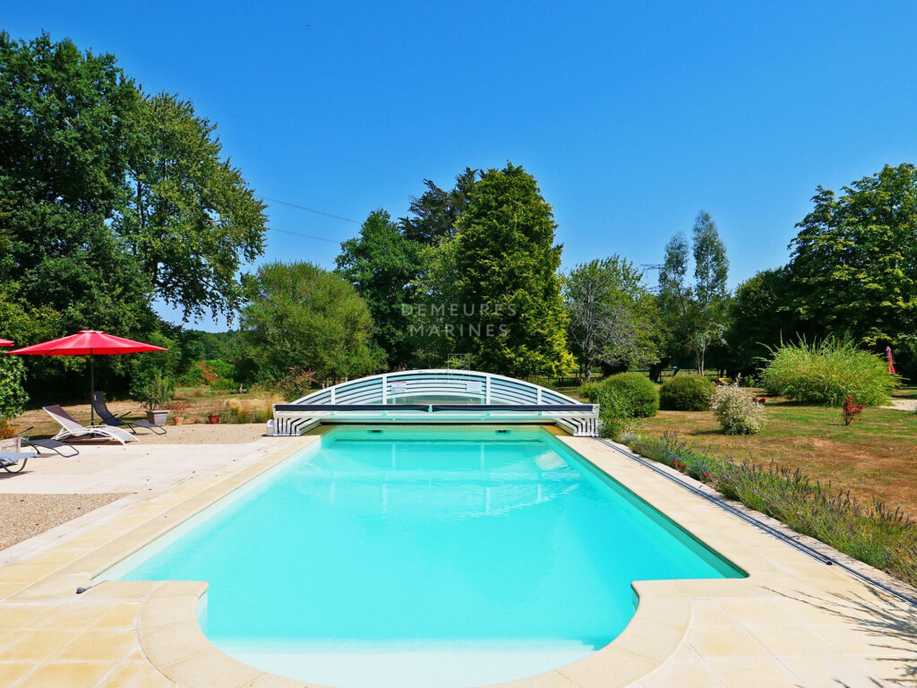 Propriété Charme Gîtes Piscine Portes de Vannes Locqueltas Morbihan Demeures Marines Bretagne Pierre