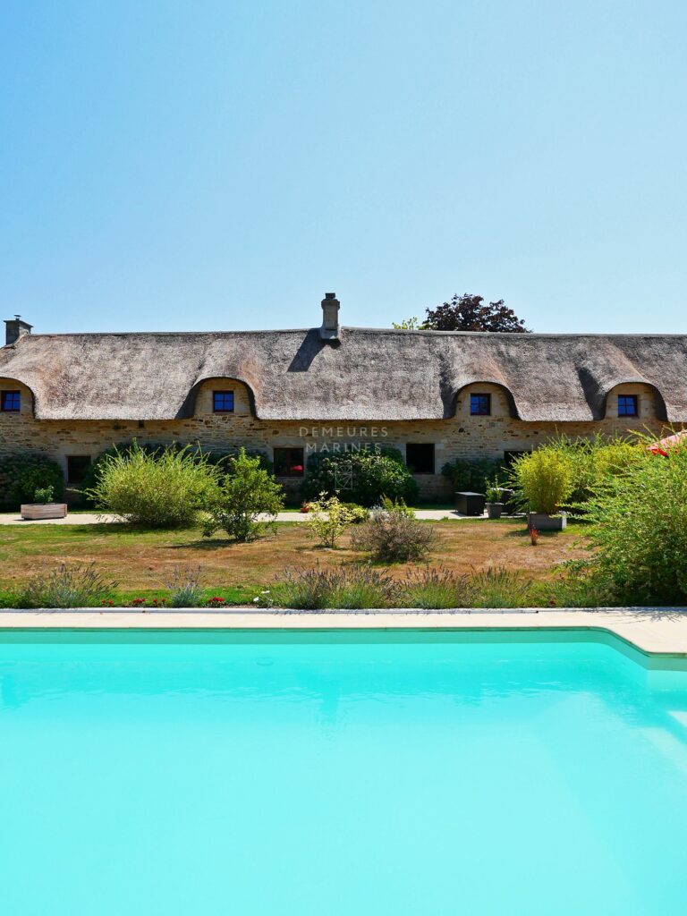 Propriété Charme Gîtes Piscine Portes de Vannes Locqueltas Morbihan Demeures Marines Bretagne Pierre