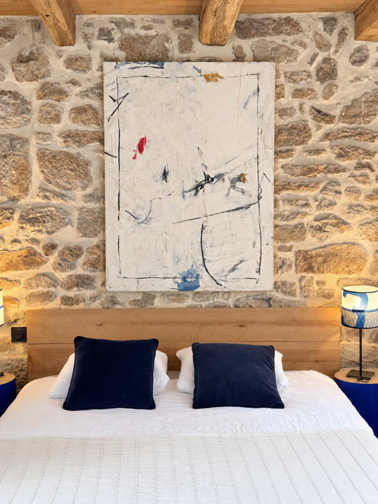 Demeure Charme Rénovation Exception Kervalet Batz-Sur-Mer Bretagne Loire-Atlantique Pierre Contemporaine Demeures Marines Village Poutre Chambre