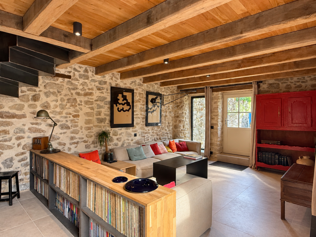 Demeure Charme Rénovation Exception Kervalet Batz-Sur-Mer Bretagne Loire-Atlantique Pierre Contemporaine Village Poutre Salon